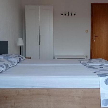 Studio Apartment With Balcony Trogir Exteriér fotografie